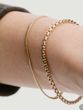 Mejuri 14k Cobra bracelet